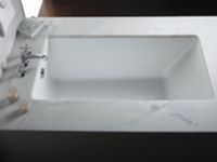 Small Rectangular Bathtub 3