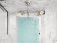 Small Rectangular Bathtub 3