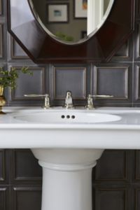 Pedestal Sink 6