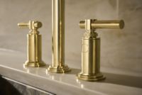 Pulldown Widespread Faucet, Arch Spout, Lever Handles 9 9