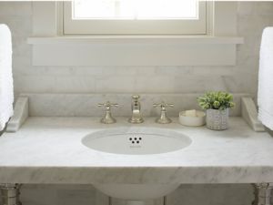 Sink Faucet, Traditional Spout, Cross Handles