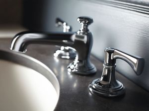 Sink Faucet, Traditional Spout, Lever Handles