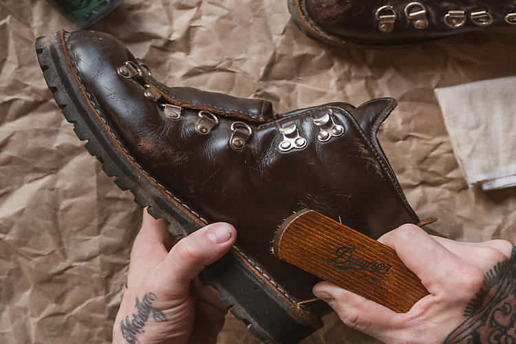 Danner dress clearance shoes