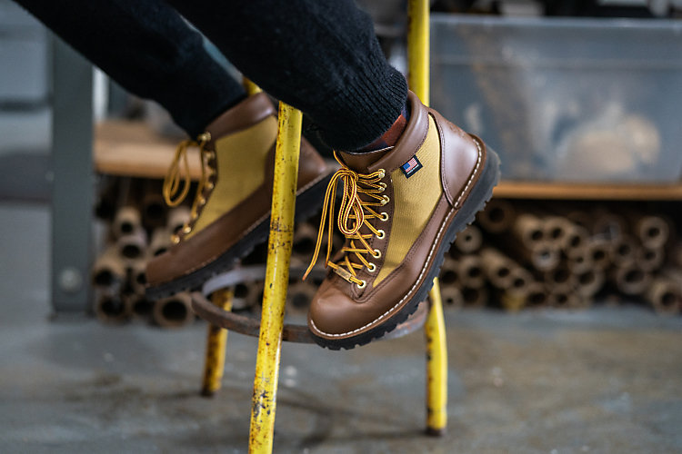 New danner boots best sale