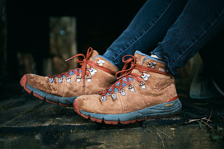 Nubuck hiking store boots