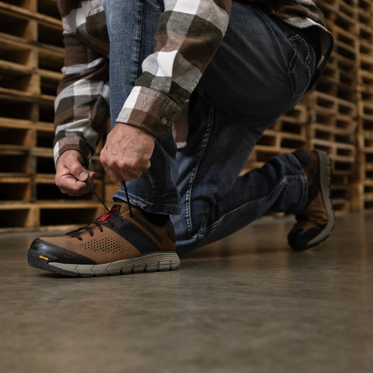 Danner hot sale slip on