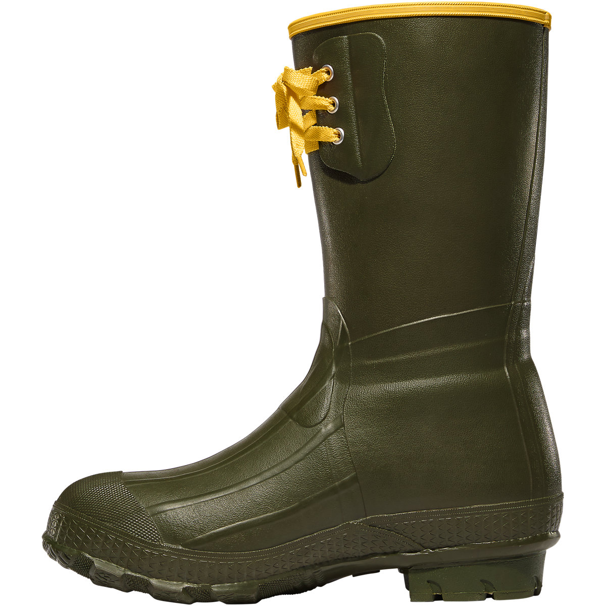 Insulated rubber outlet boots