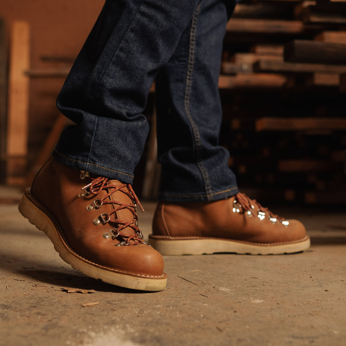 Danner - Mountain Light Kenton