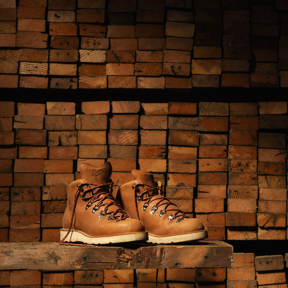 Danner - Mountain Light Kenton