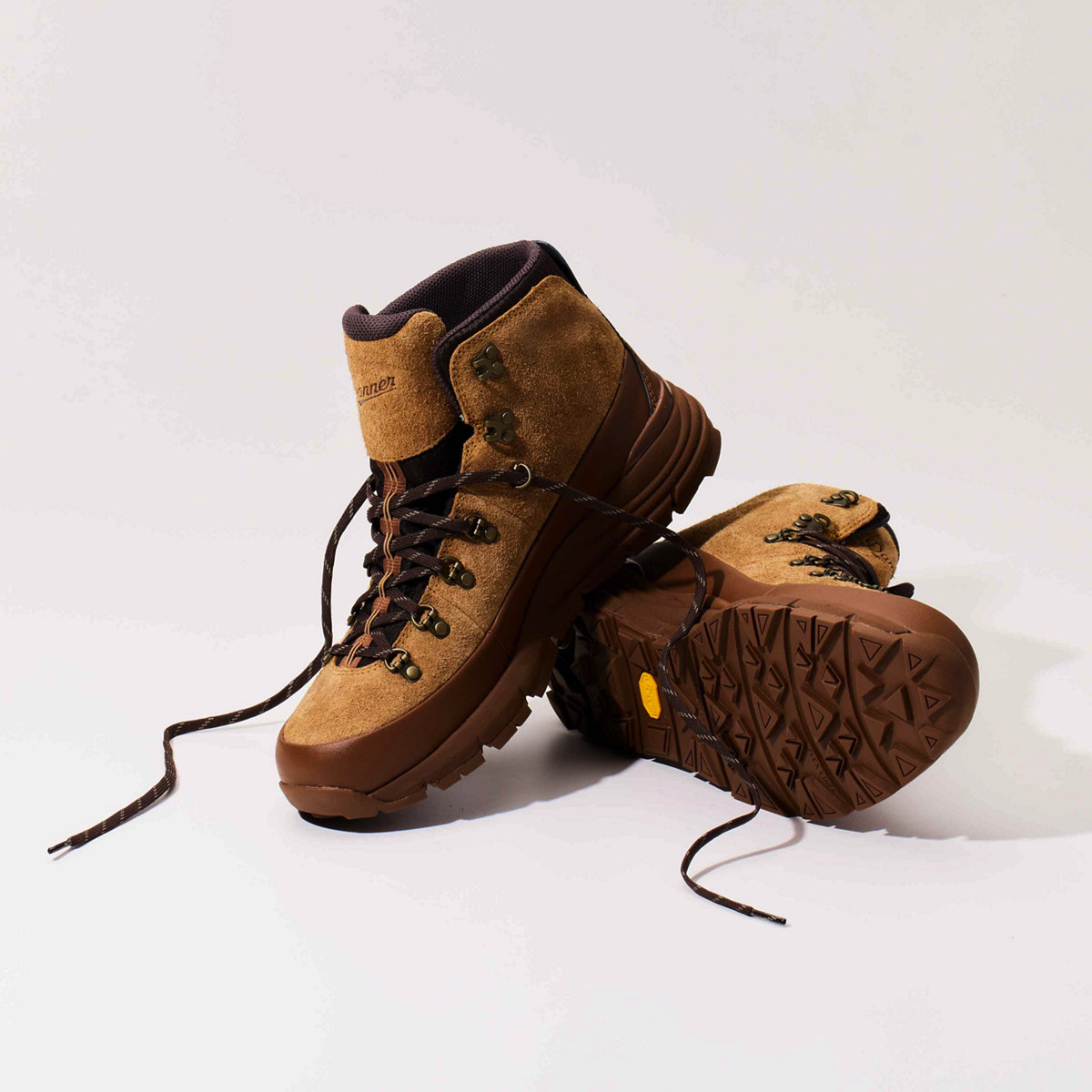 Mountain 600 GTX Huckberry 'Gold Rush'