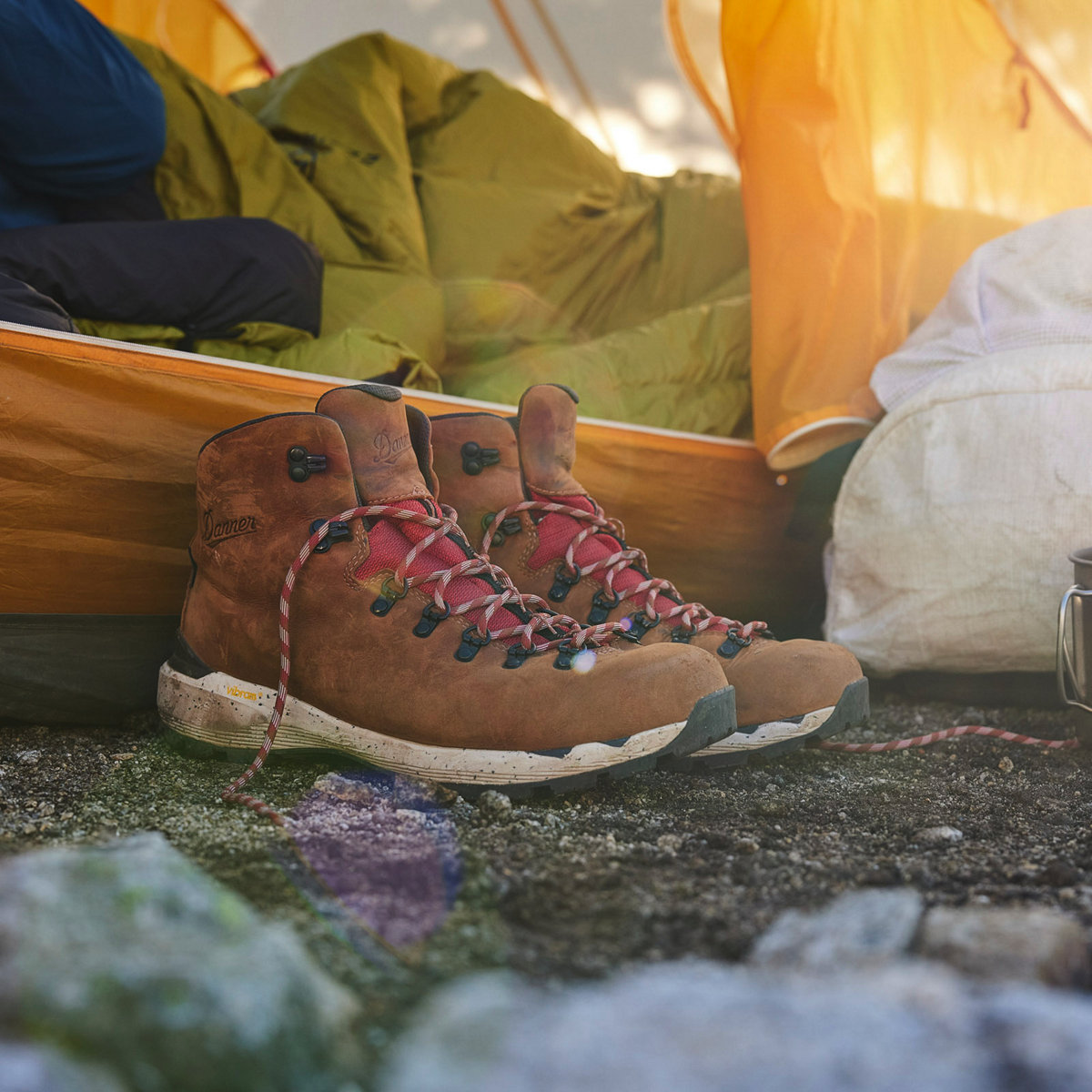 Danner Mountain 600 EVO Mocha Brown Rhodo Red