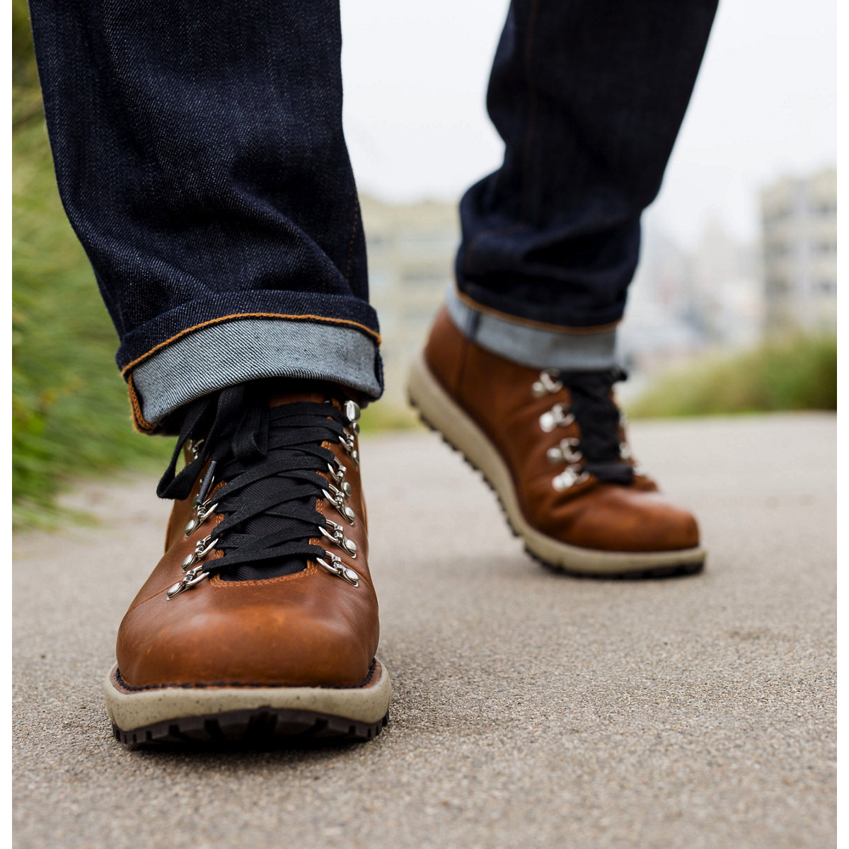 Danner feather light 917 hotsell dark brown