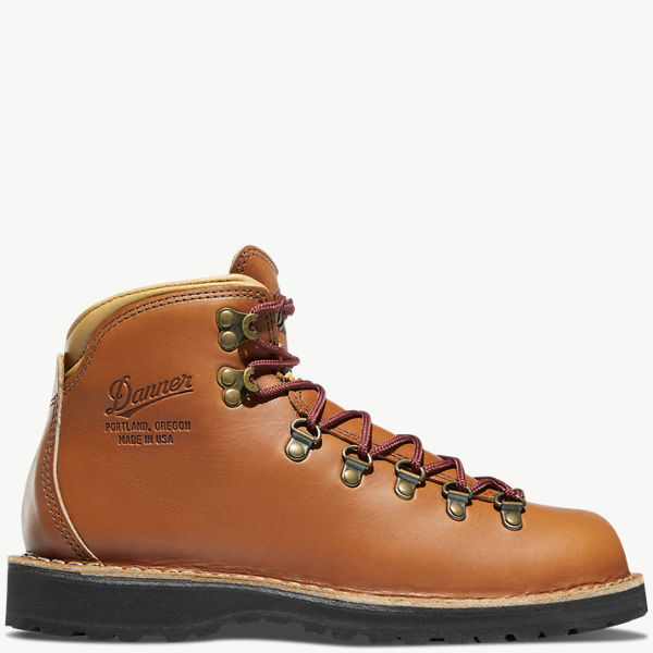 Danner mountain pass black hotsell