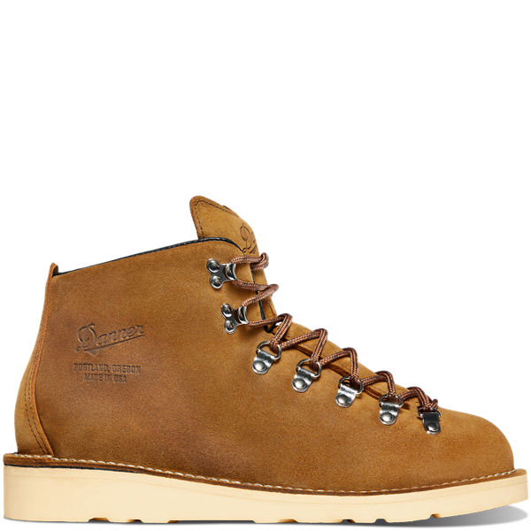 Danner mountain light cascade clovis outlet mens