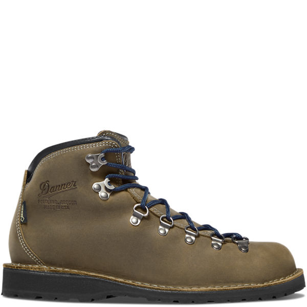 Danner bison boots hotsell