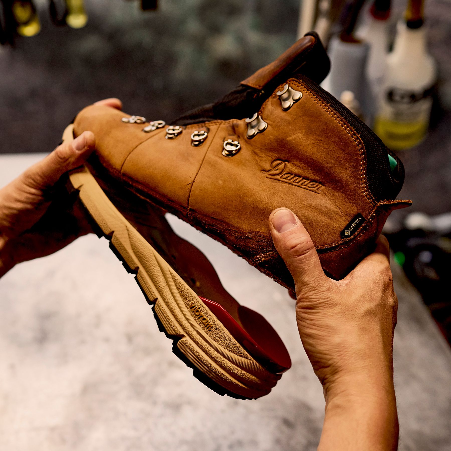 Danner - Mountain 600 Leaf GTX Obsidian/Kangaroo Danner - Mountain 600 Leaf GTX Obsidian/Kangaroo