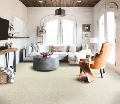 Product Line Wool Style Dewberry(43735) Color Warm Honey(9240