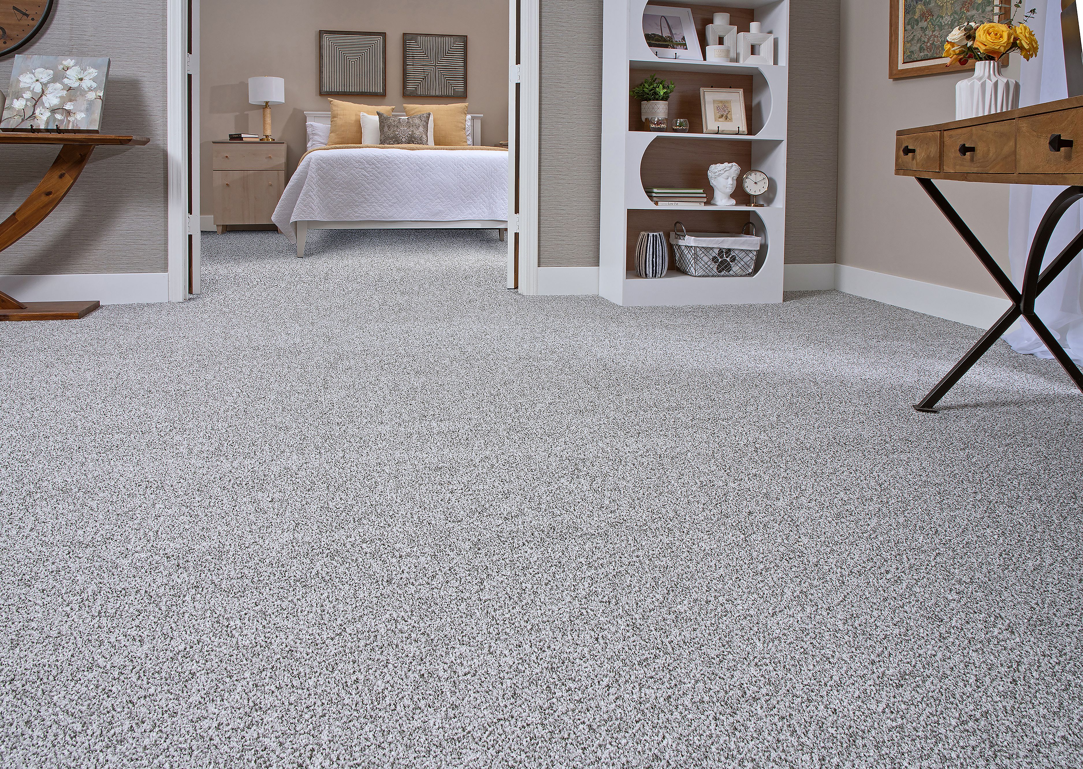 Luxuriant Space, Ice Fox, Carpet | Mohawk Flooring