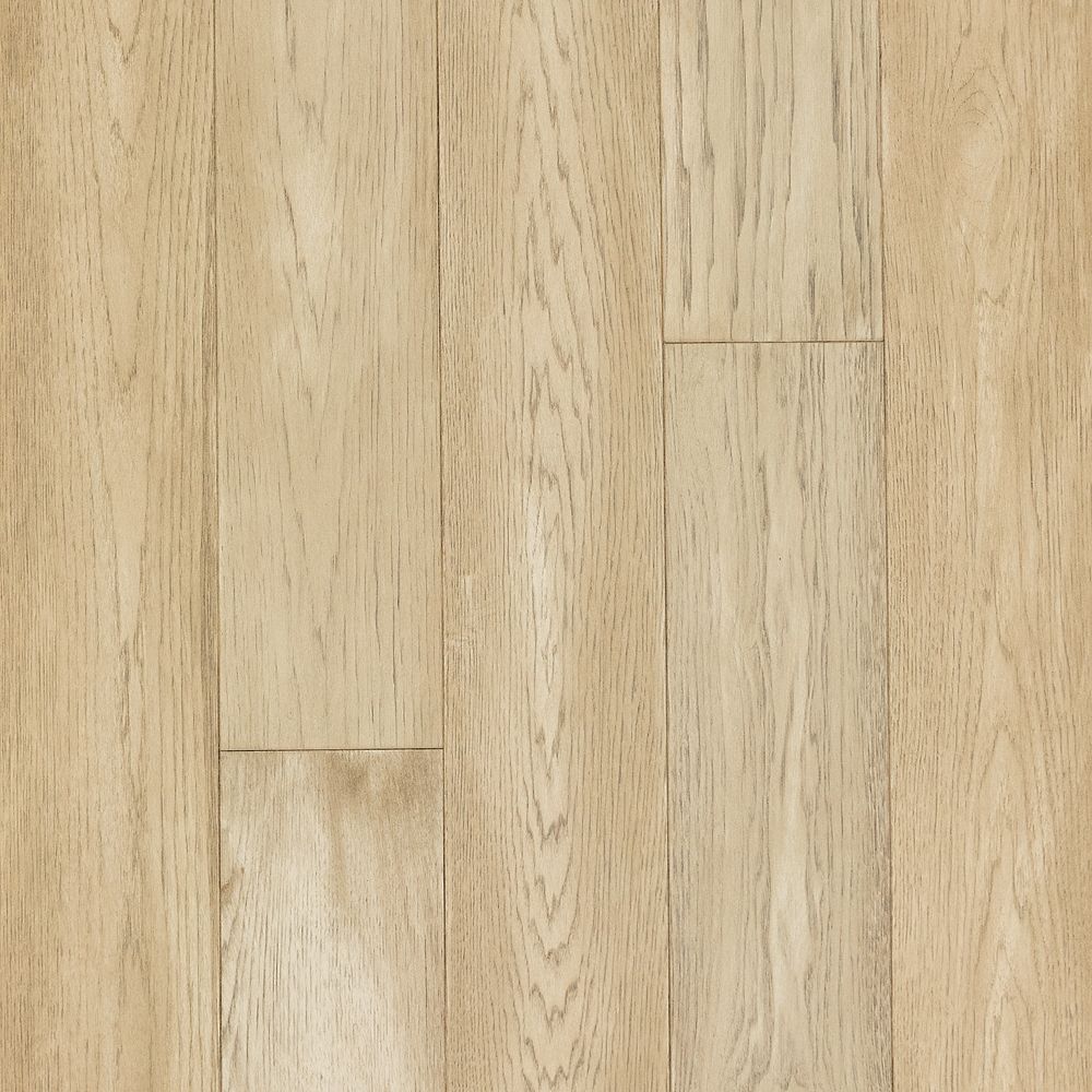 Beachside Villa, Natural Hickory, Engineered Wood | Mohawk Flooring