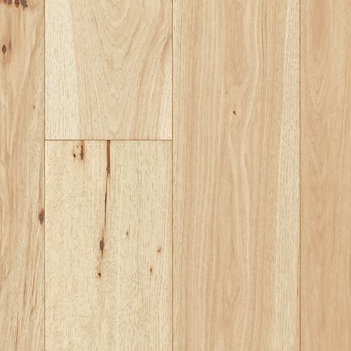 Cascade Hills by Mohawk Industries - Pale Honey Hickory