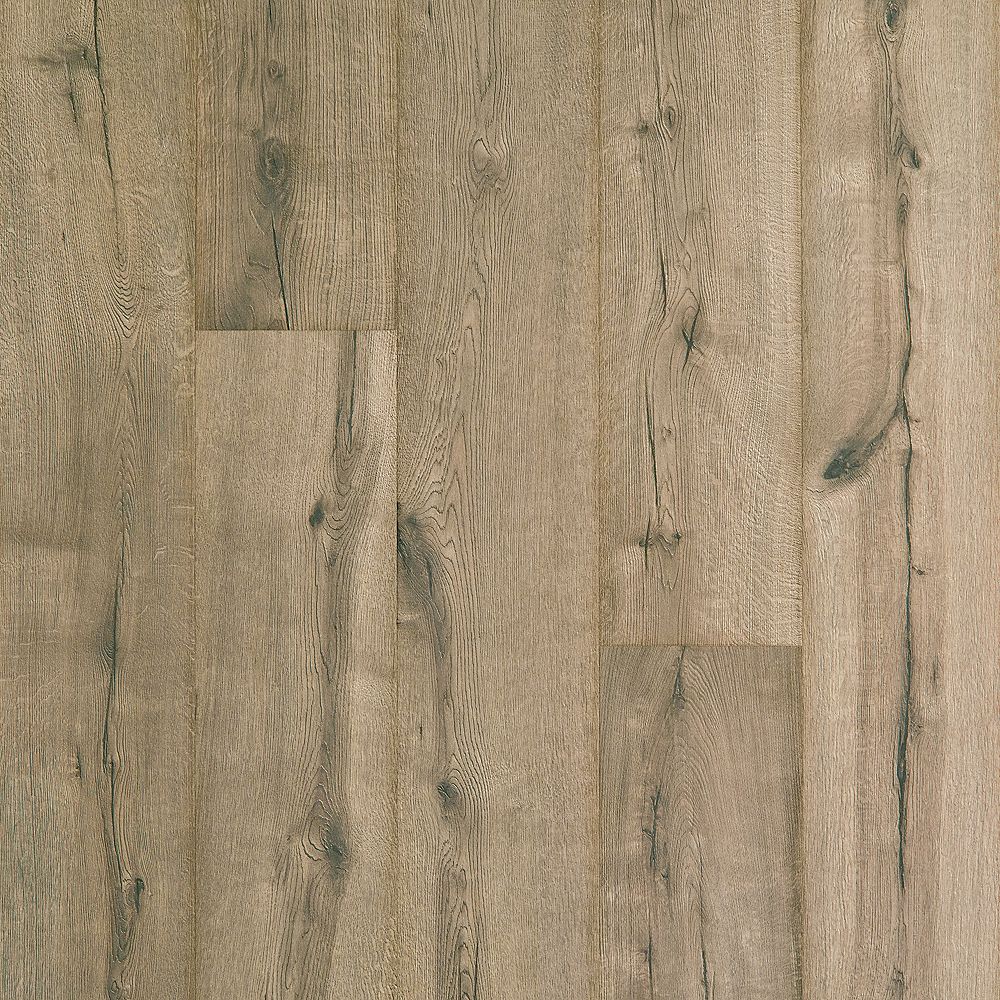 Castlebriar, Trinket Oak, Laminated Wood | Mohawk Flooring
