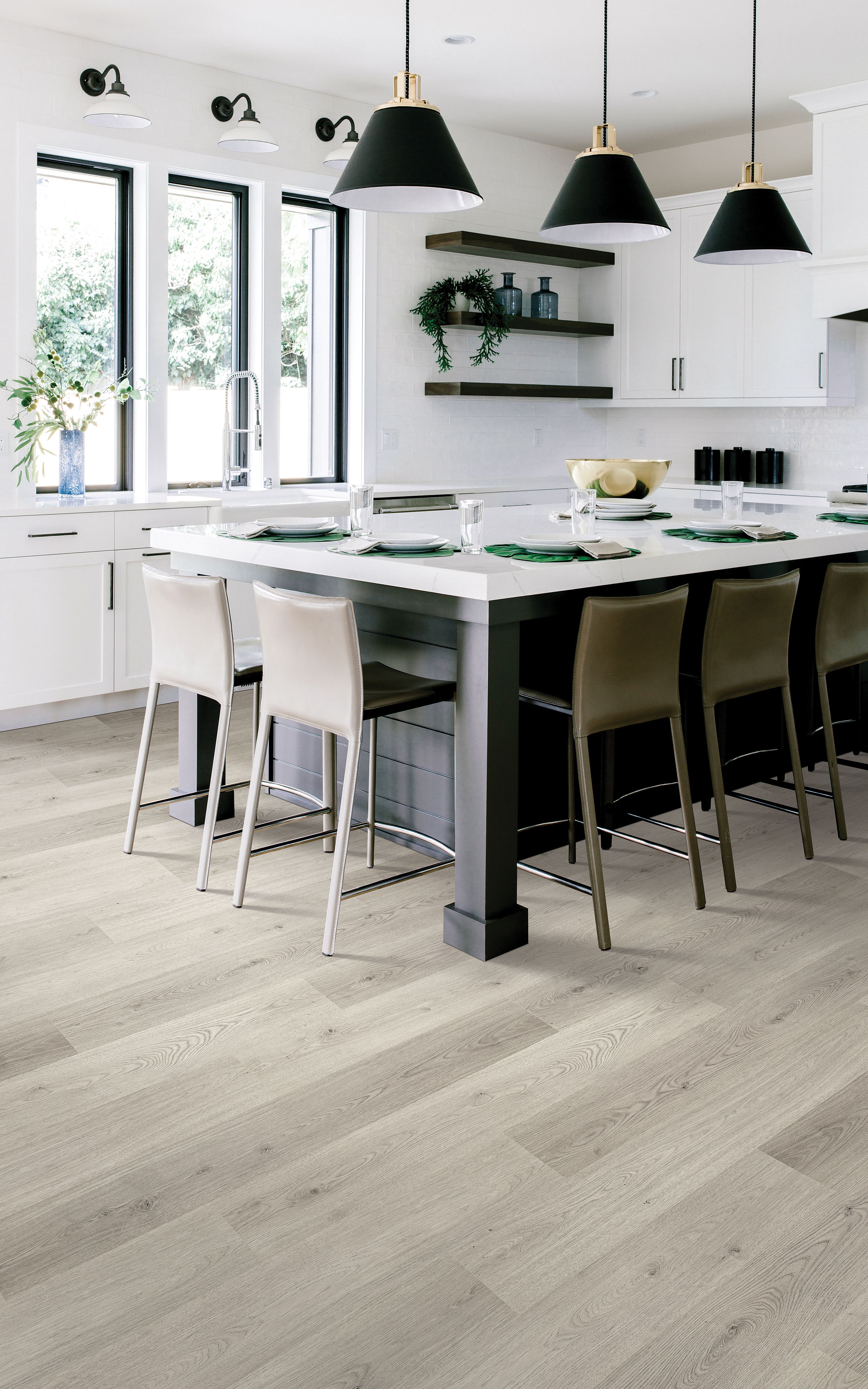 ポポー　ウイルソン　サンフラワー　mainhawk Hampton Villa, Sunshower Oak, Laminated Wood | Mohawk Flooring