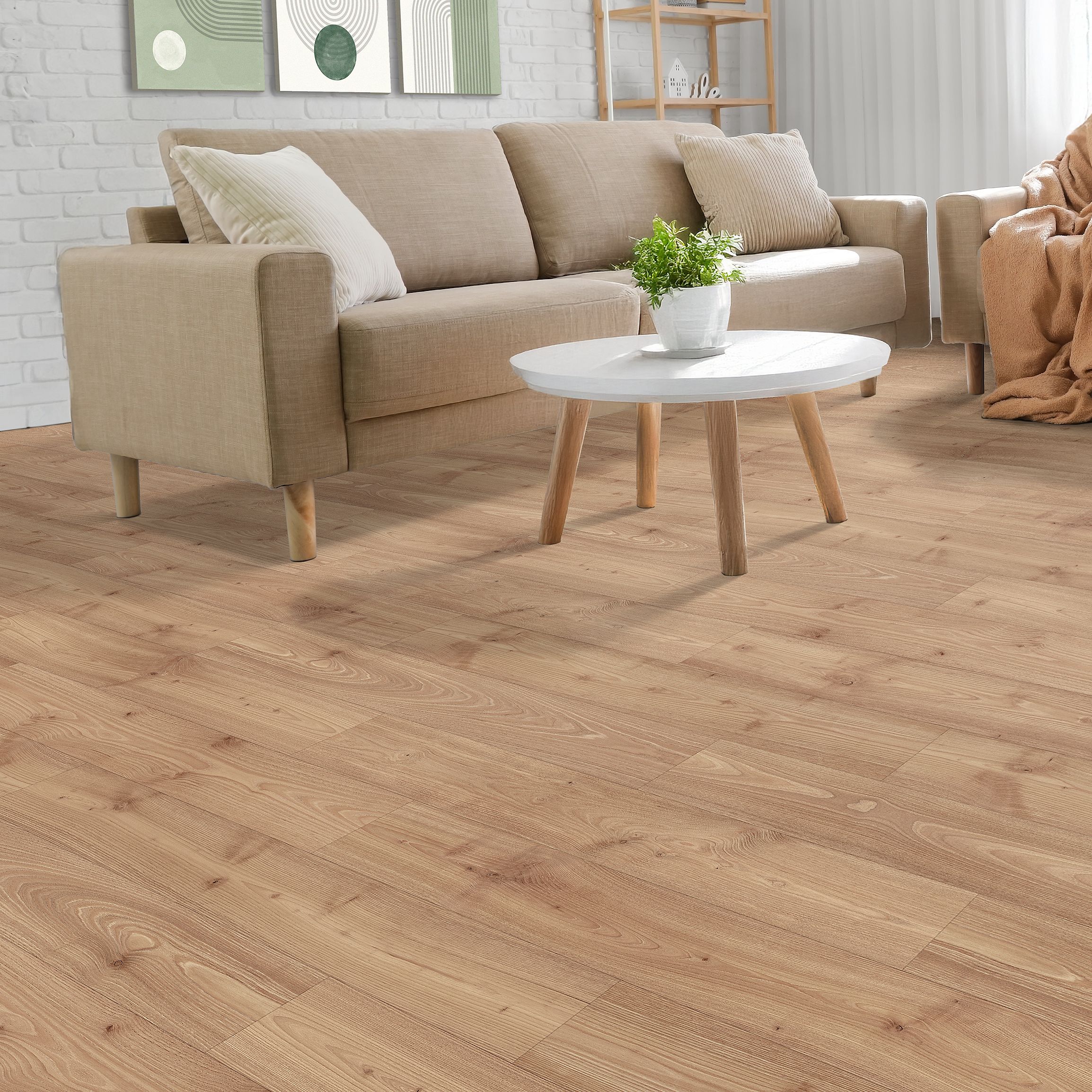 Madison Aisle, Brass Chestnut, Laminated Wood | Mohawk Flooring