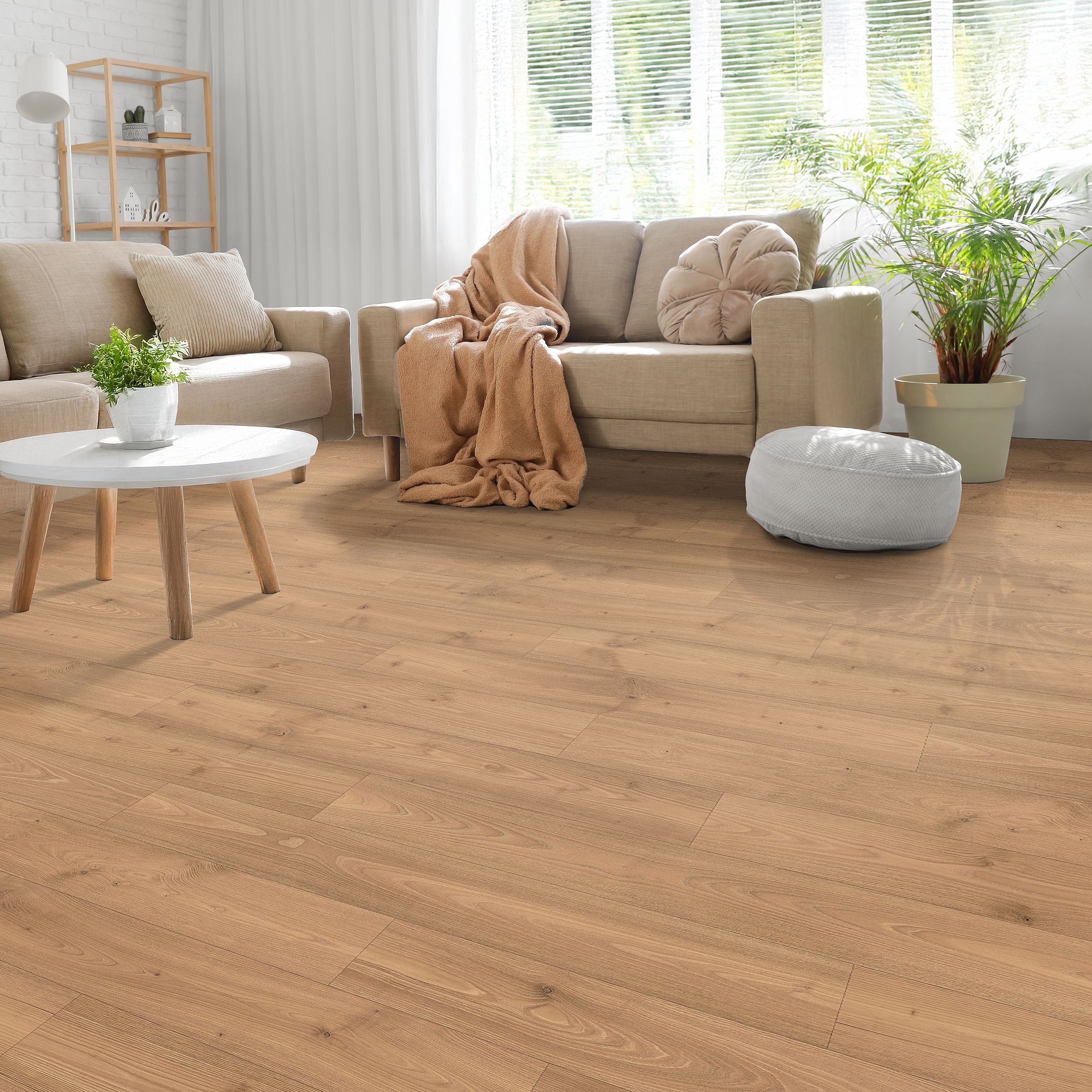 Madison Aisle, Toffee Chestnut, Laminated Wood | Mohawk Flooring