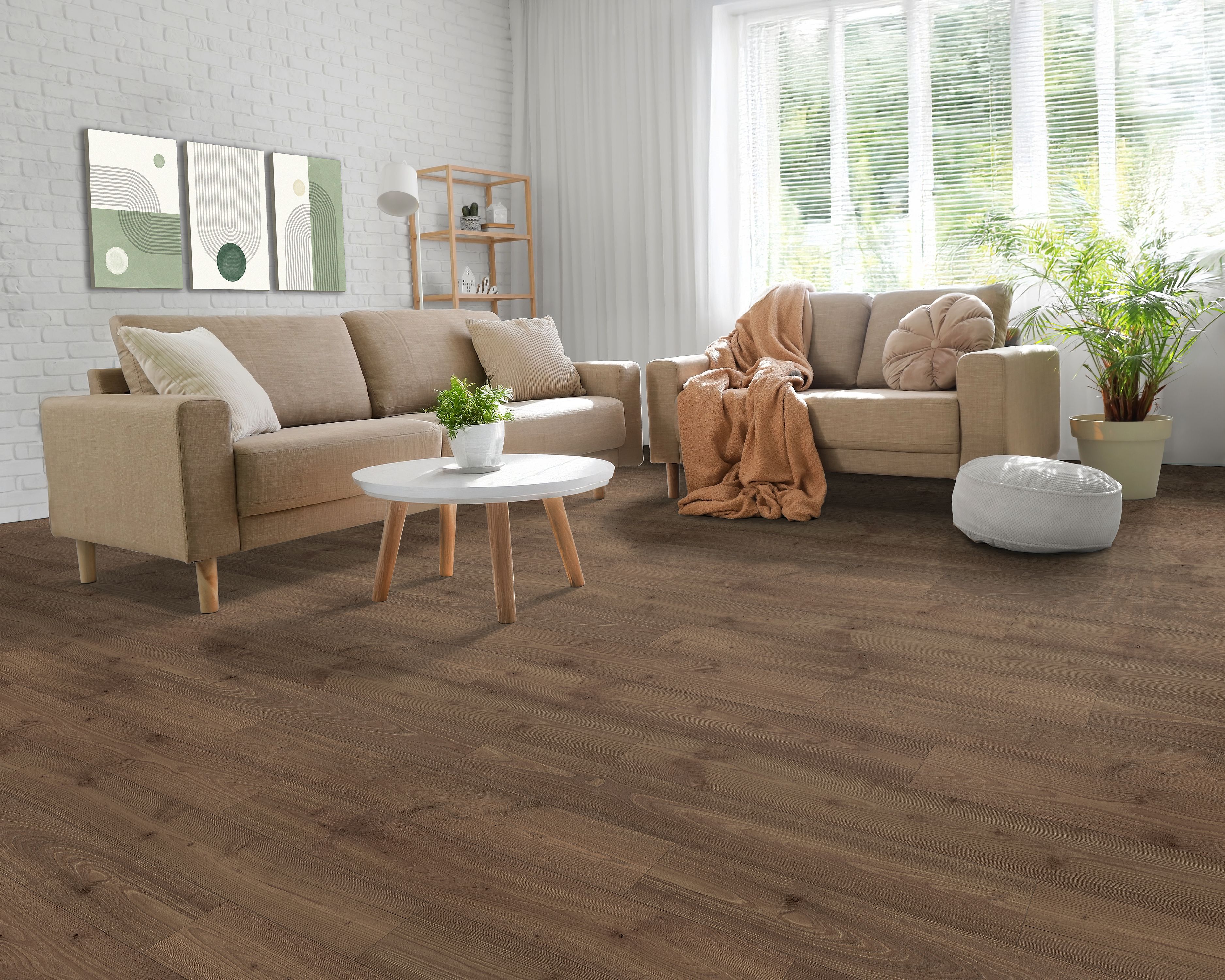 Madison Aisle, Molasses Chestnut, Laminated Wood | Mohawk Flooring
