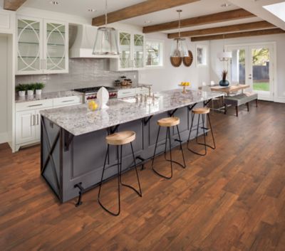 hillcrest hickory pergo