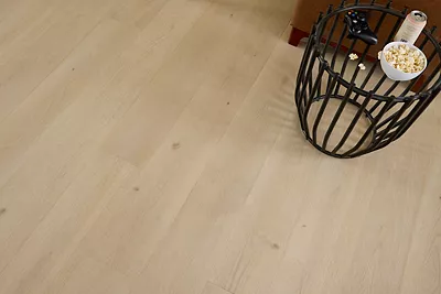 https://s7d4.scene7.com/is/image/MohawkResidential/37018_132_pergo_elements_basement_gameroom_campaign_image_04?fmt=webp-alpha&op_sharpen=1
