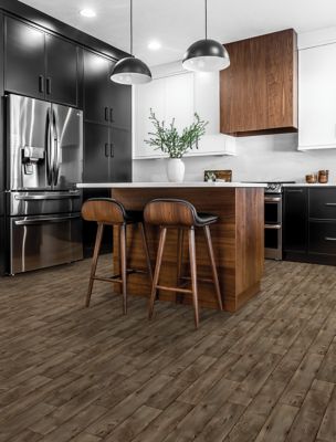 VersaTech Essentials Resilient / Vinyl in Mystic River - Mohawk