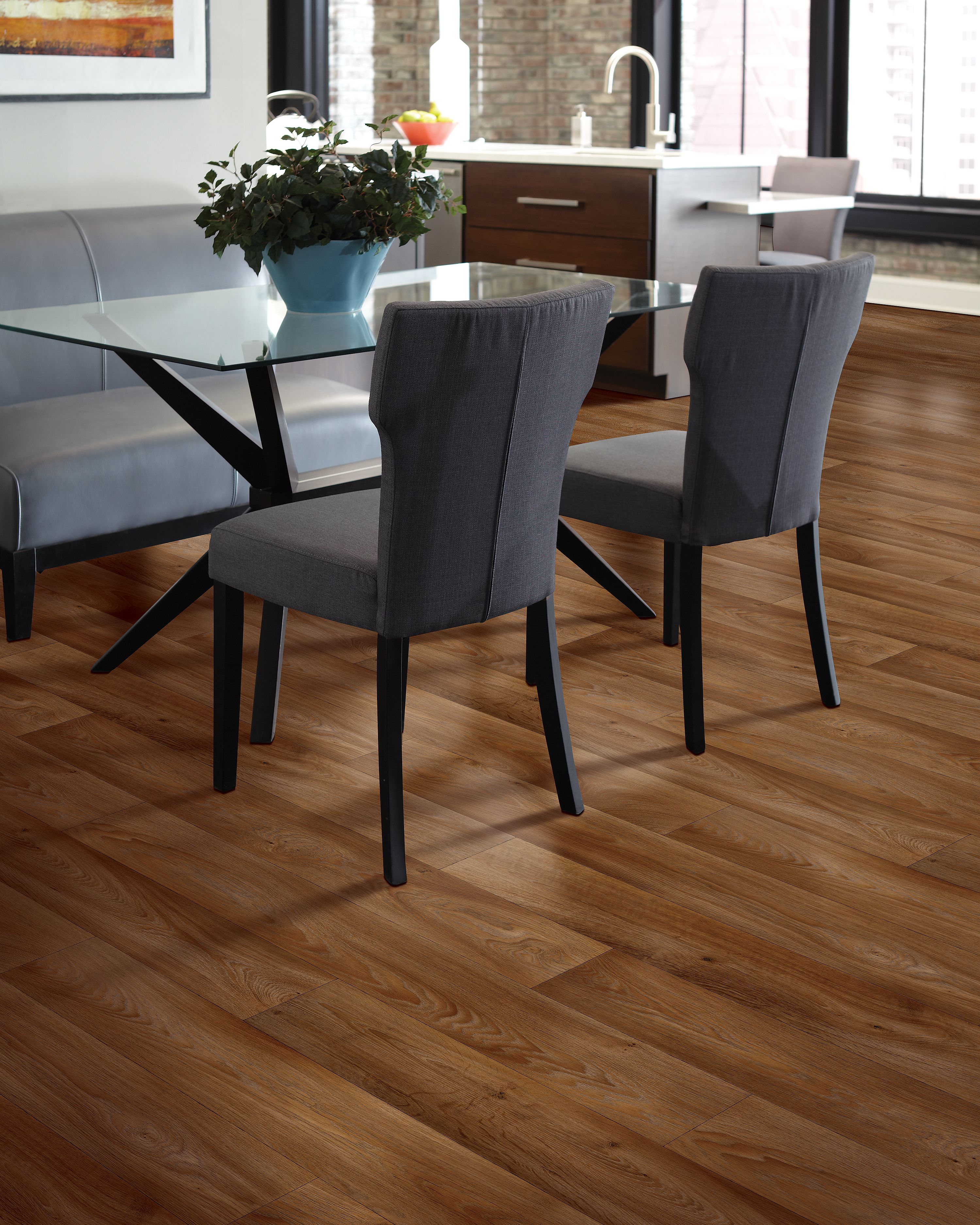 VersaTech Select Resilient / Vinyl in Amber Road - Mohawk Flooring