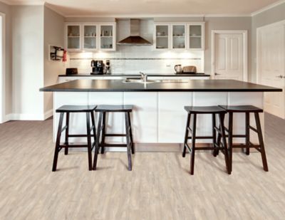 Mohawk Sheet Vinyl Resilient / Vinyl in Ashford Oak 739 - Mohawk