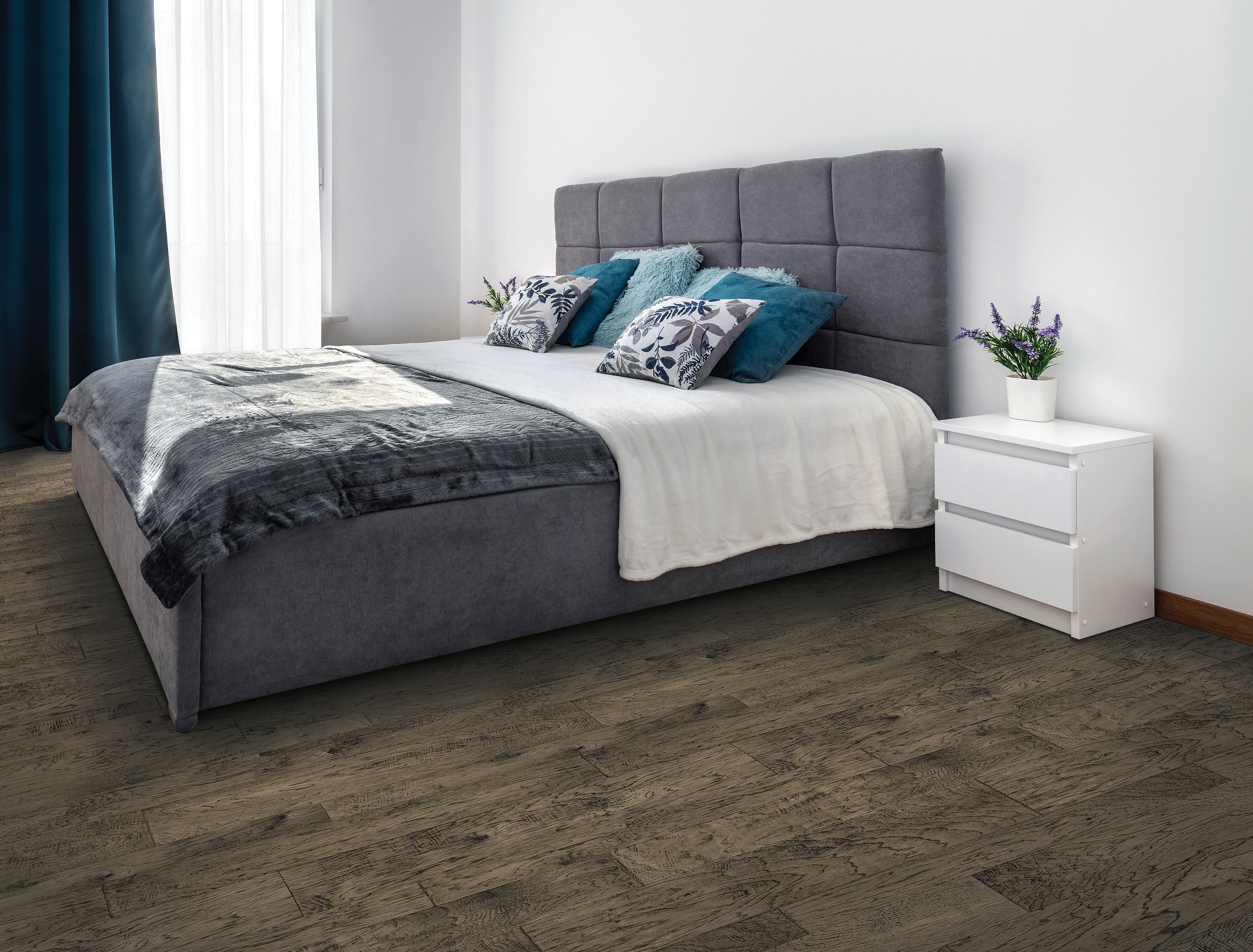 VersaTech Essentials Resilient / Vinyl in Bly - Mohawk Flooring