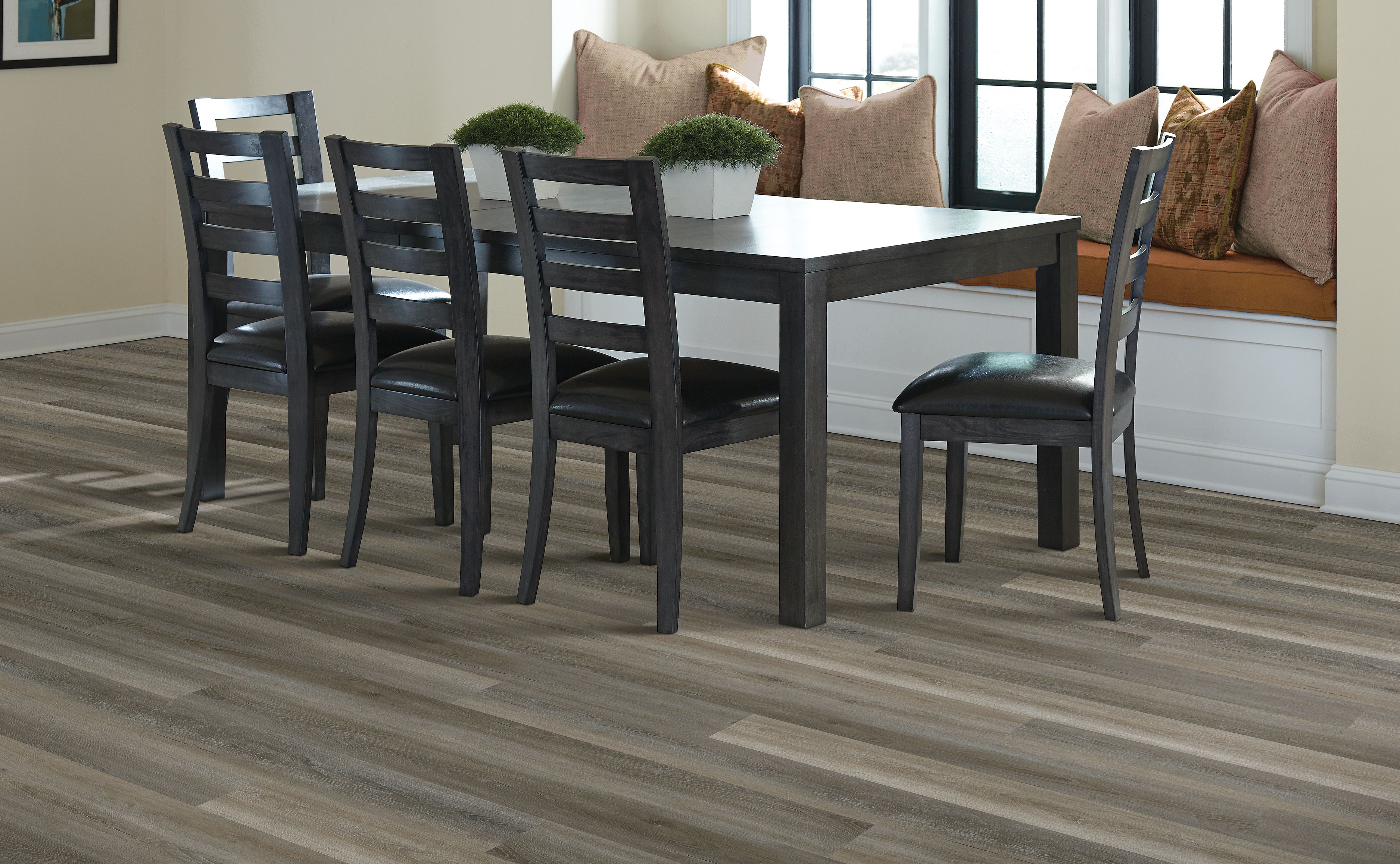Discovery Ridge, Smoked Oyster, Resilient / Vinyl | Mohawk Flooring