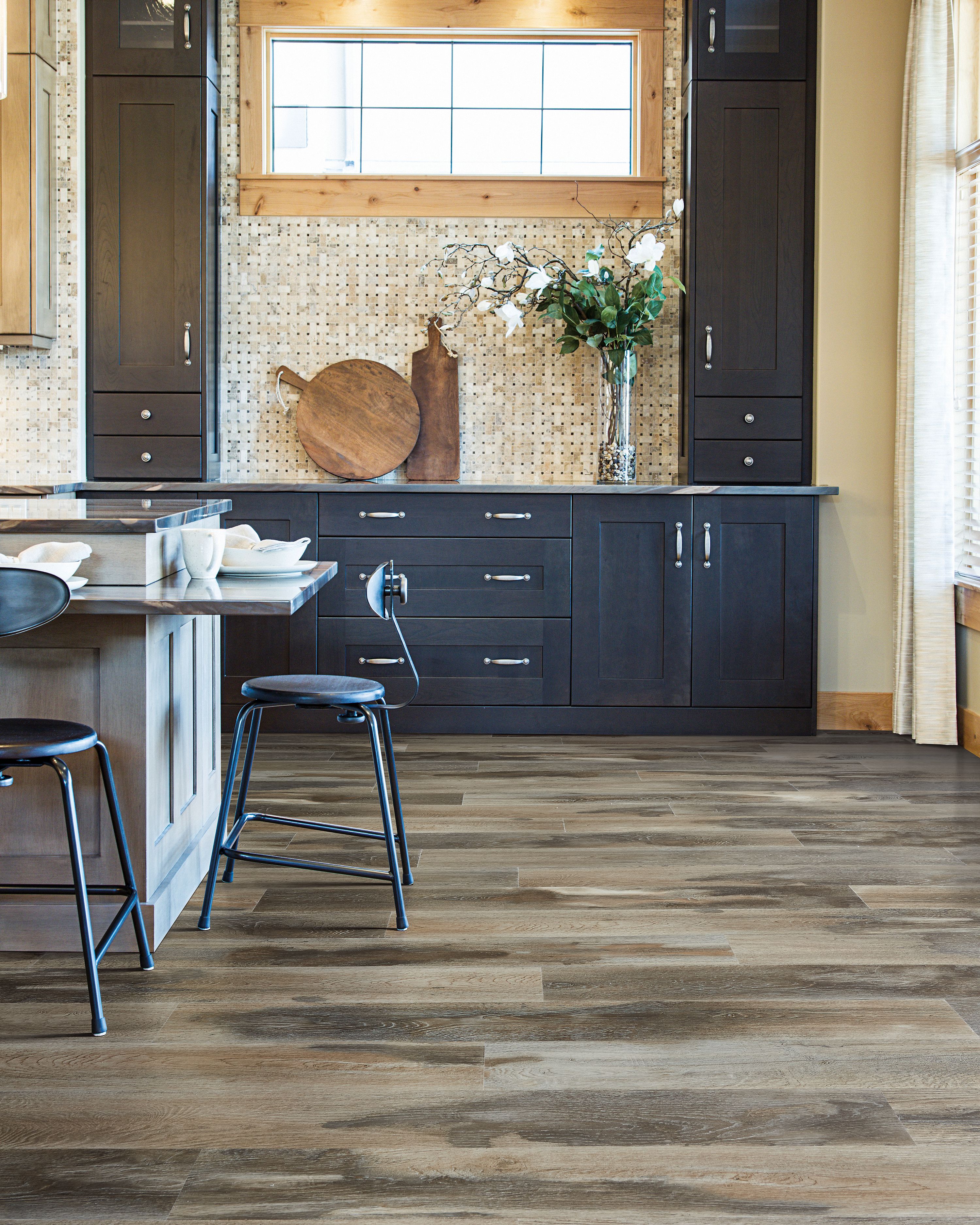 Explorer's Cove, Raccoon, Resilient / Vinyl | Mohawk Flooring