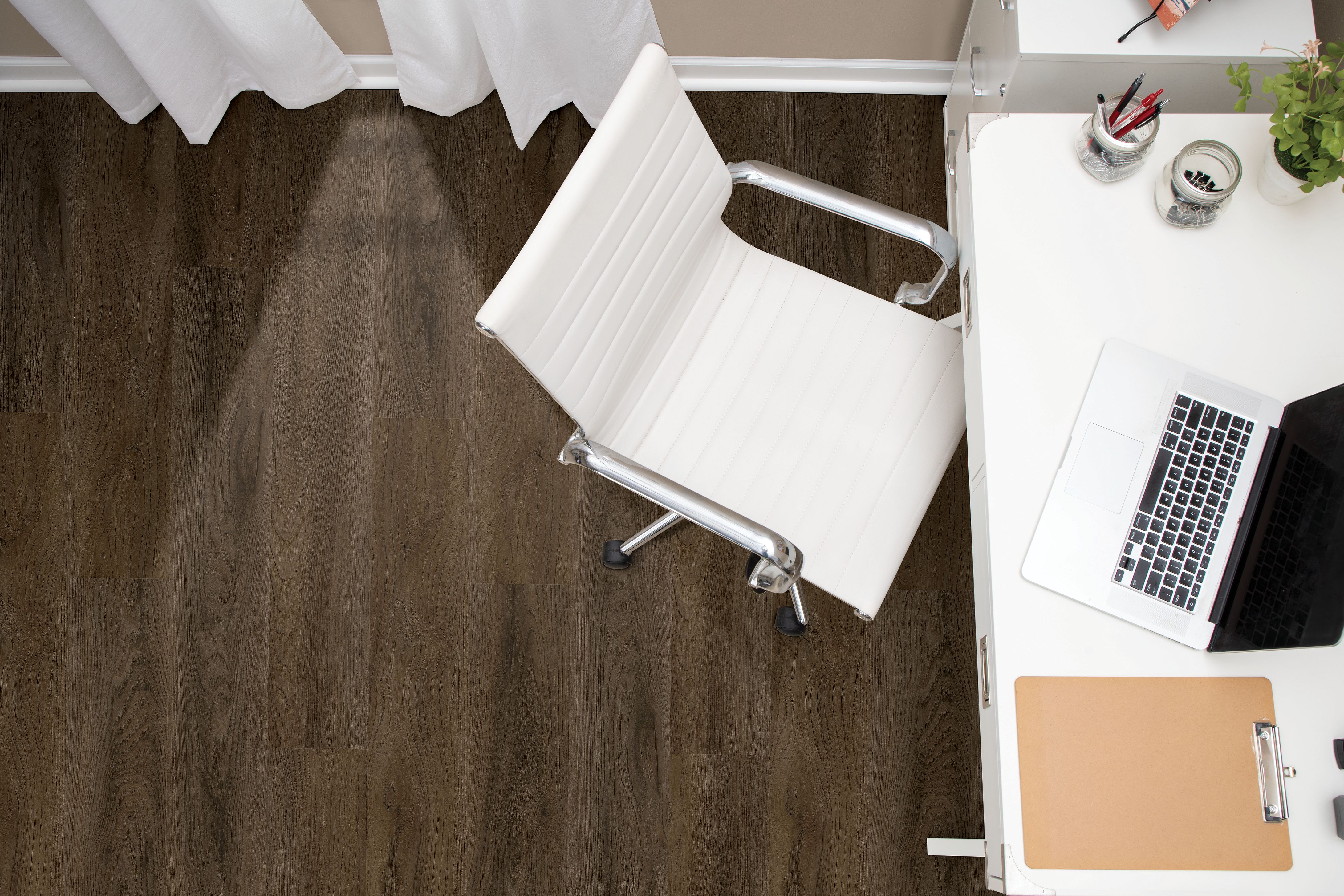 UltimateFlex Select Resilient / Vinyl in Sorrel - Mohawk Flooring