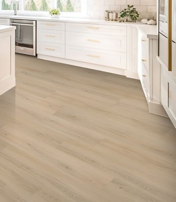 エルエス NEW 71 CRESTA 色ぬってあるよ 貴重 SolidTech Plus Resilient / Vinyl in Constance - Mohawk Flooring