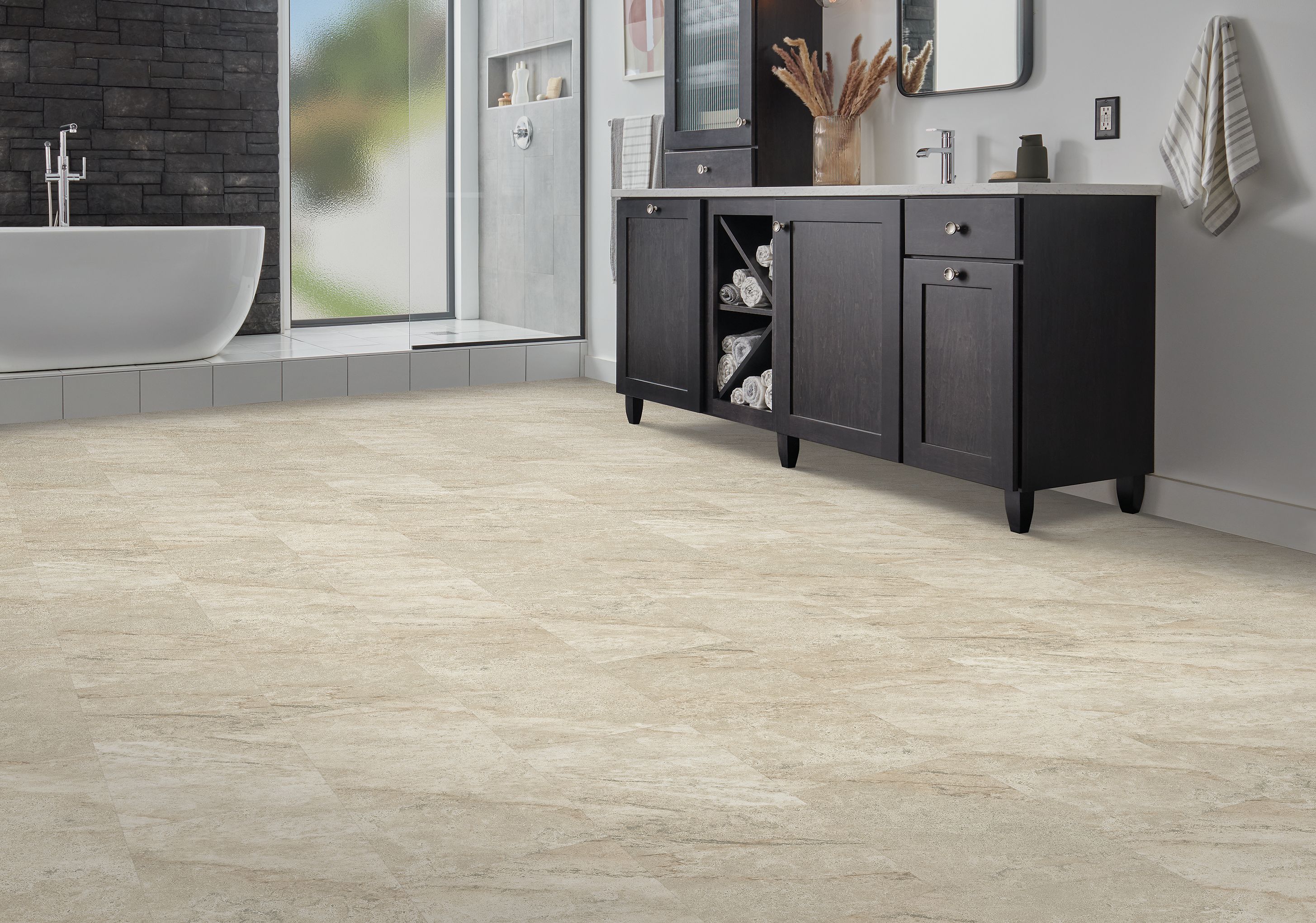 Kascade Quarry, Kady, Resilient / Vinyl | Mohawk Flooring