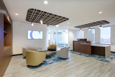 Colliers Regina - Carpet Tile - Social Canvas | LVT – Hot and Heavy ll