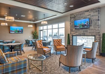 Hillcrest Highlands of Gretna - Secoya LVT - Urban Shores Broadloom