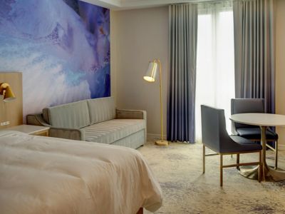 Hotel Iris - Pattern Perfect Broadloom