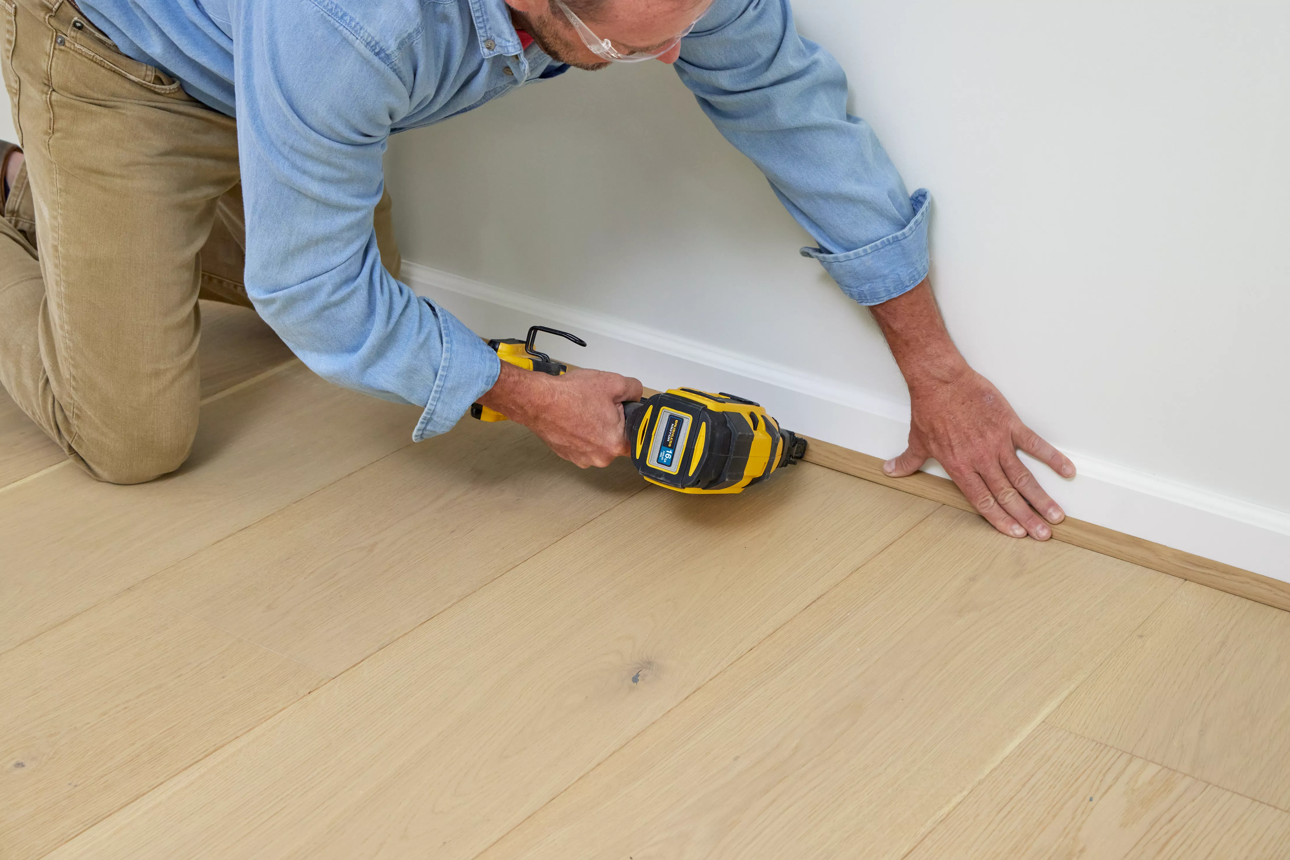 pa_wood_trims_quarter_round_karastan_installation_campaign_image_00 performance accessories
