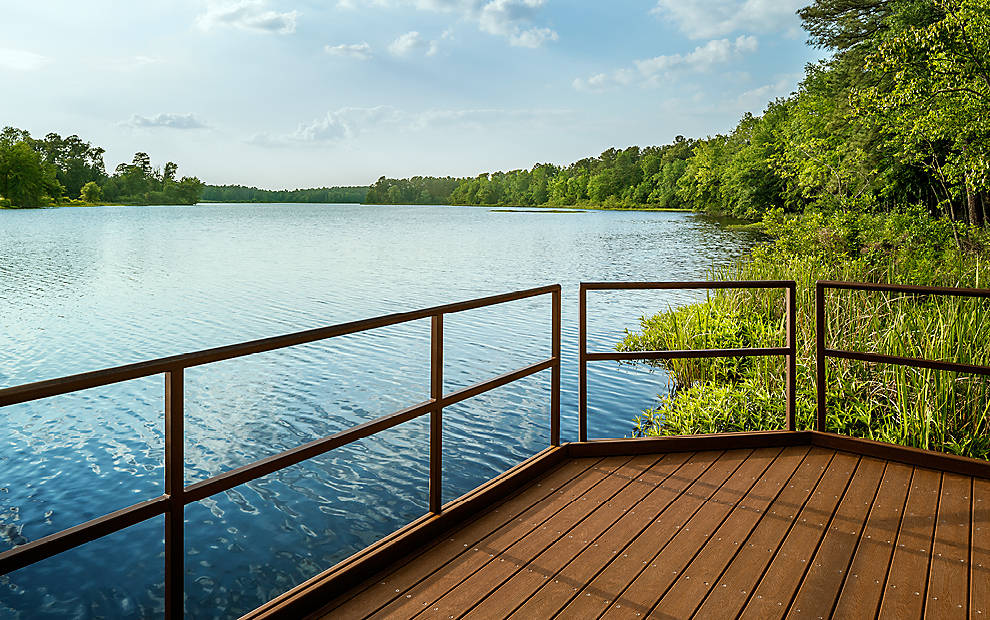 Docks and Marinas that use Trex are featured in this photo gallery Trex
