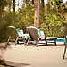 Trex Transcend-Terrassendielen in Gravel Path bieten einen komfortablen Ort der Entspannung, wie es bei 2013 HGTV Smart Home gezeigt wird