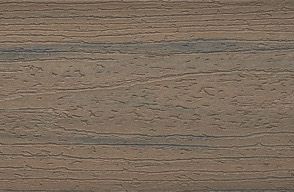 Prov av Trex Enhance-fasad i träkomposit i Coastal Bluff