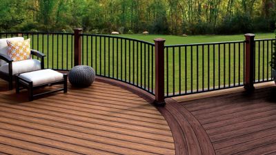 Signature Curved Railing Trex