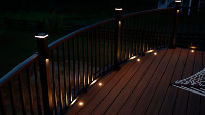 Signature Curved Railing 