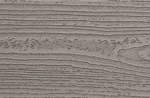 Muestra de fascia compuesta Trex Transcend de color gris Gravel Path